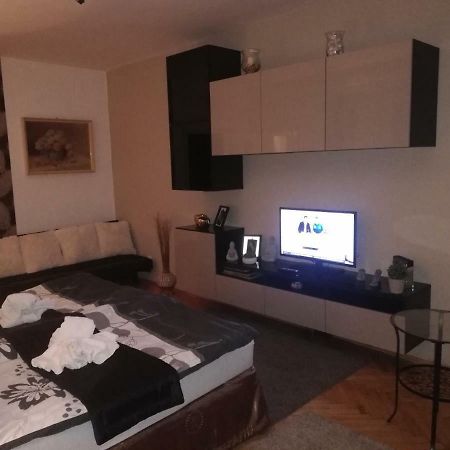 Heni Apartman 瑙吉考尼饶 外观 照片