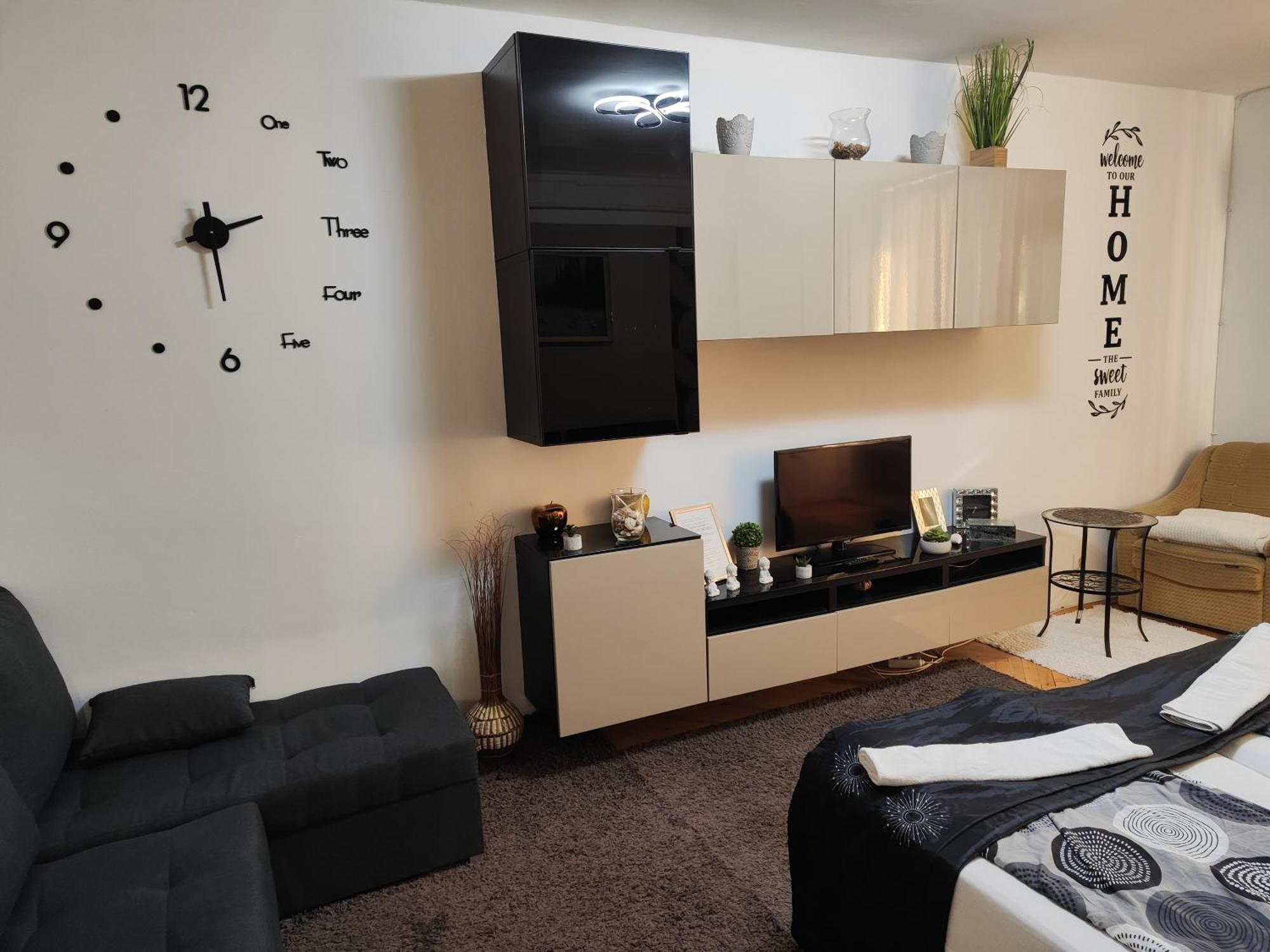 Heni Apartman 瑙吉考尼饶 外观 照片