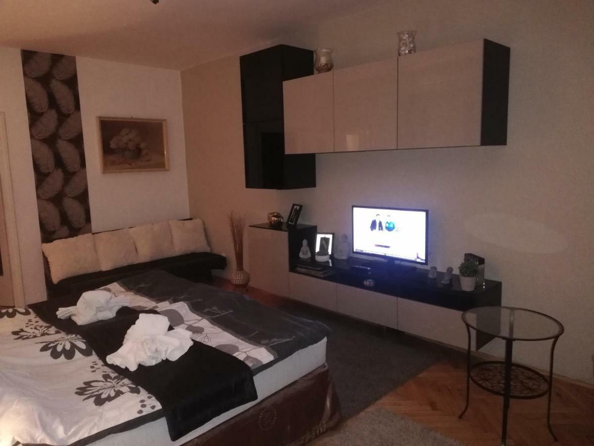 Heni Apartman 瑙吉考尼饶 外观 照片